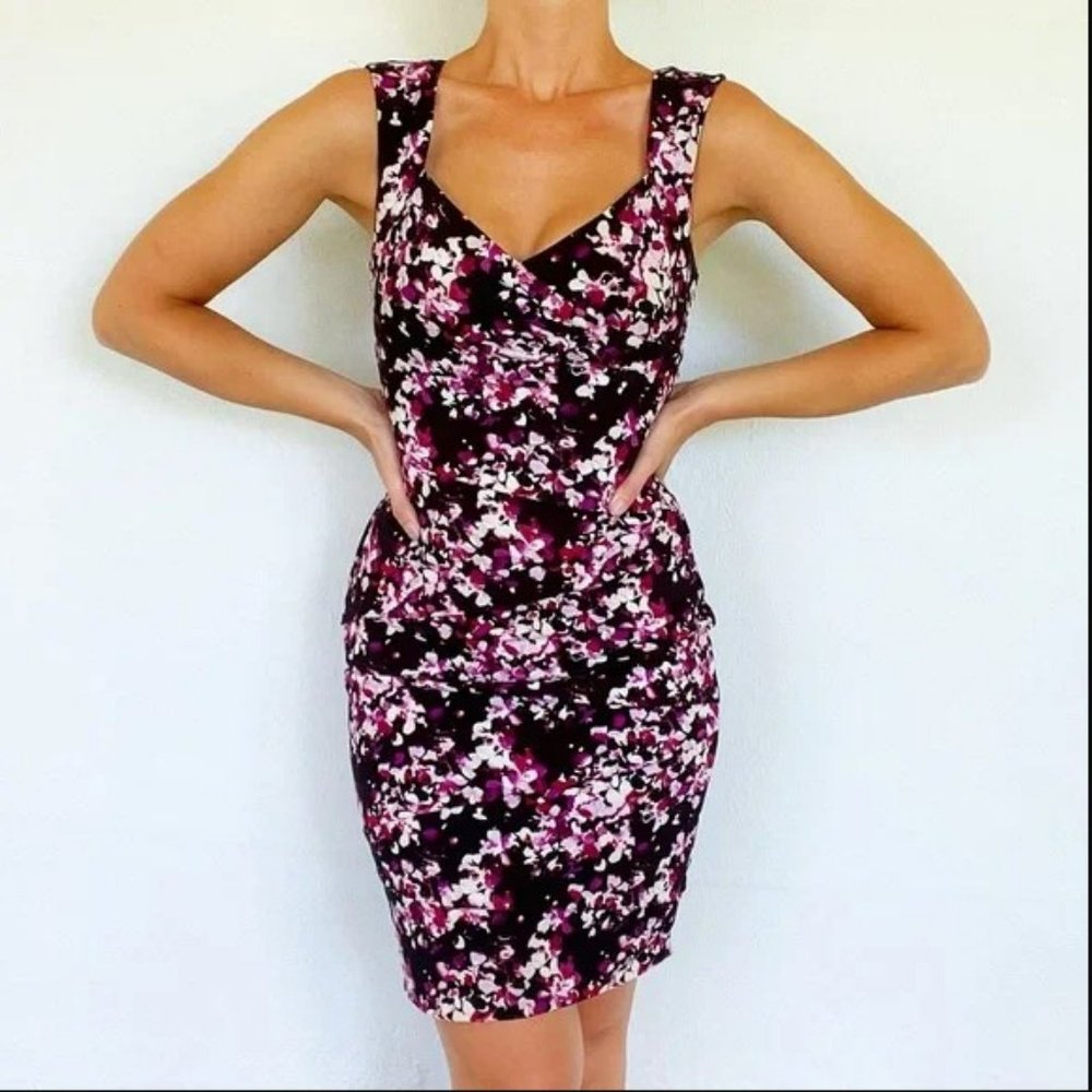 White House Black Market Instantly Slimming purple floral bodycon dress Size 12